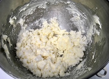 FF528CAF-645A-4BE8-B8D3-205EA00FADFD