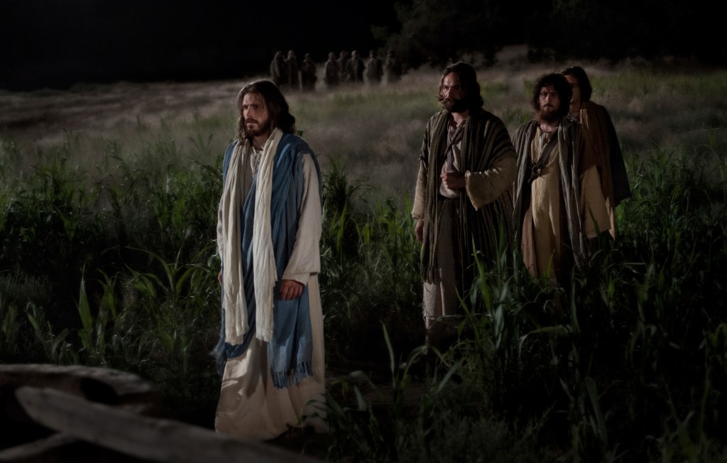 Jesus walking towards the Garden of Gethsemane, Bible Pictures of&nbsp;Jesus