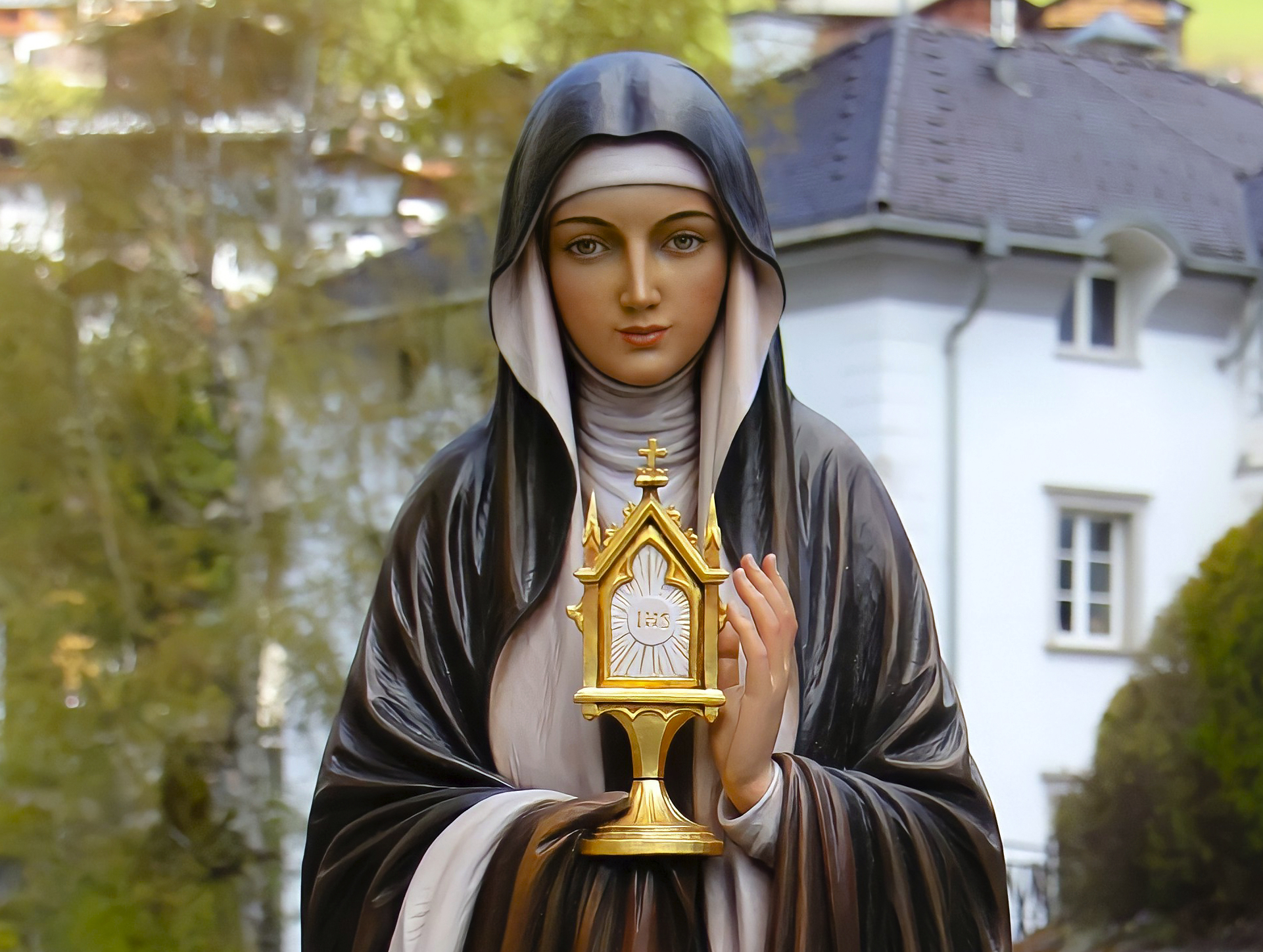 St Clare