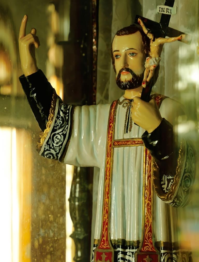 St Francis Xavier Statue, December 03