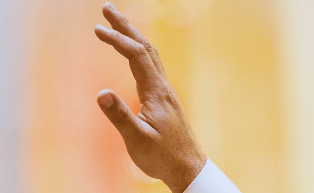 5 Spiritual & Temporal Benefits from the Blessing of a&nbsp;Priest