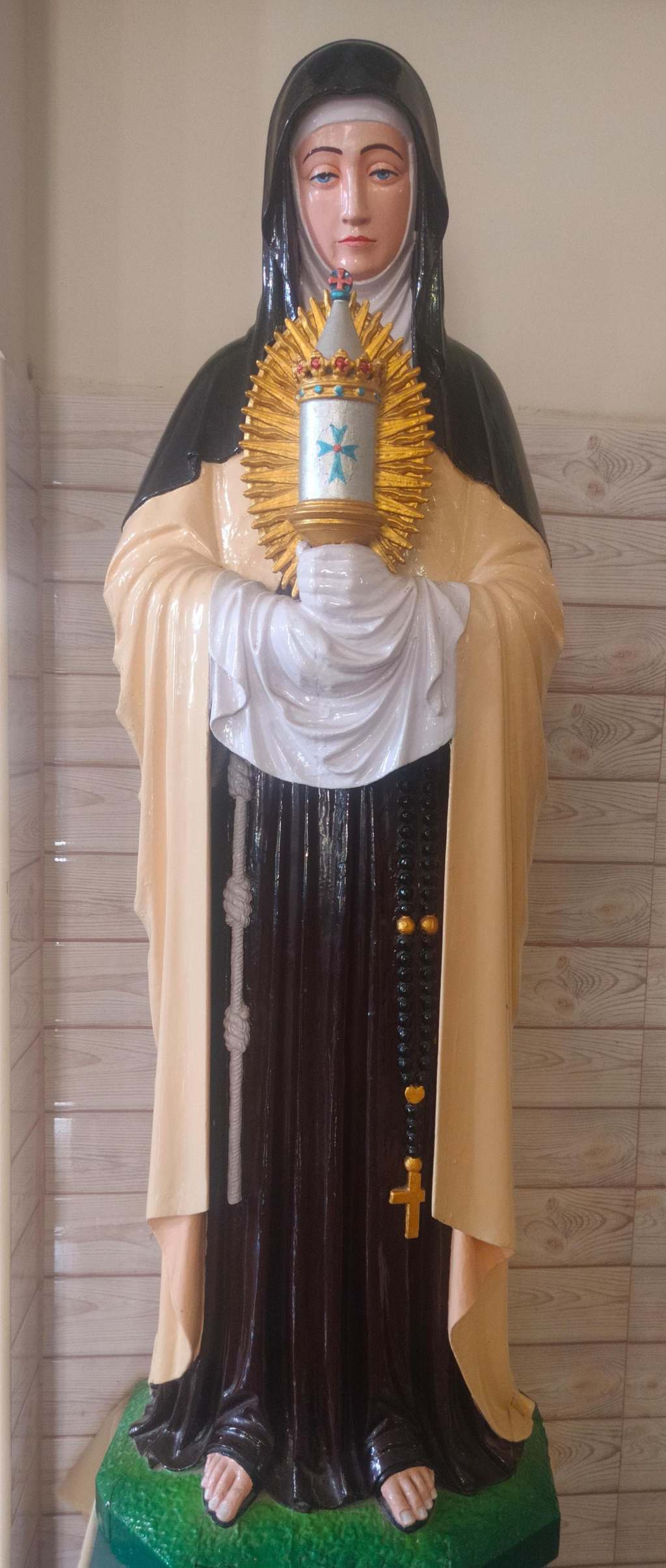 St Claire of Assisi HD Statue | August&nbsp;11